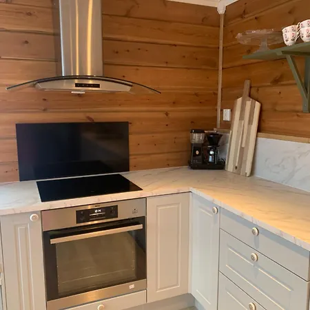 Holiday home Flo *