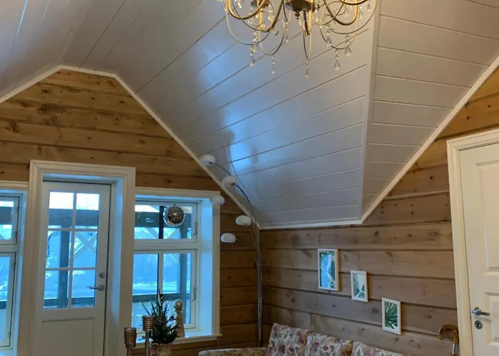 Semesterbostad Flo *